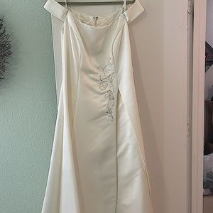 Scott McClintock formal gown